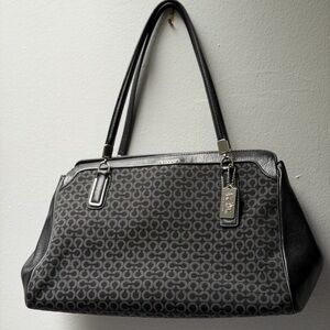 Coach Op Art Needlepoint Kimberly Carryall Shoulder Bag G1393-25213